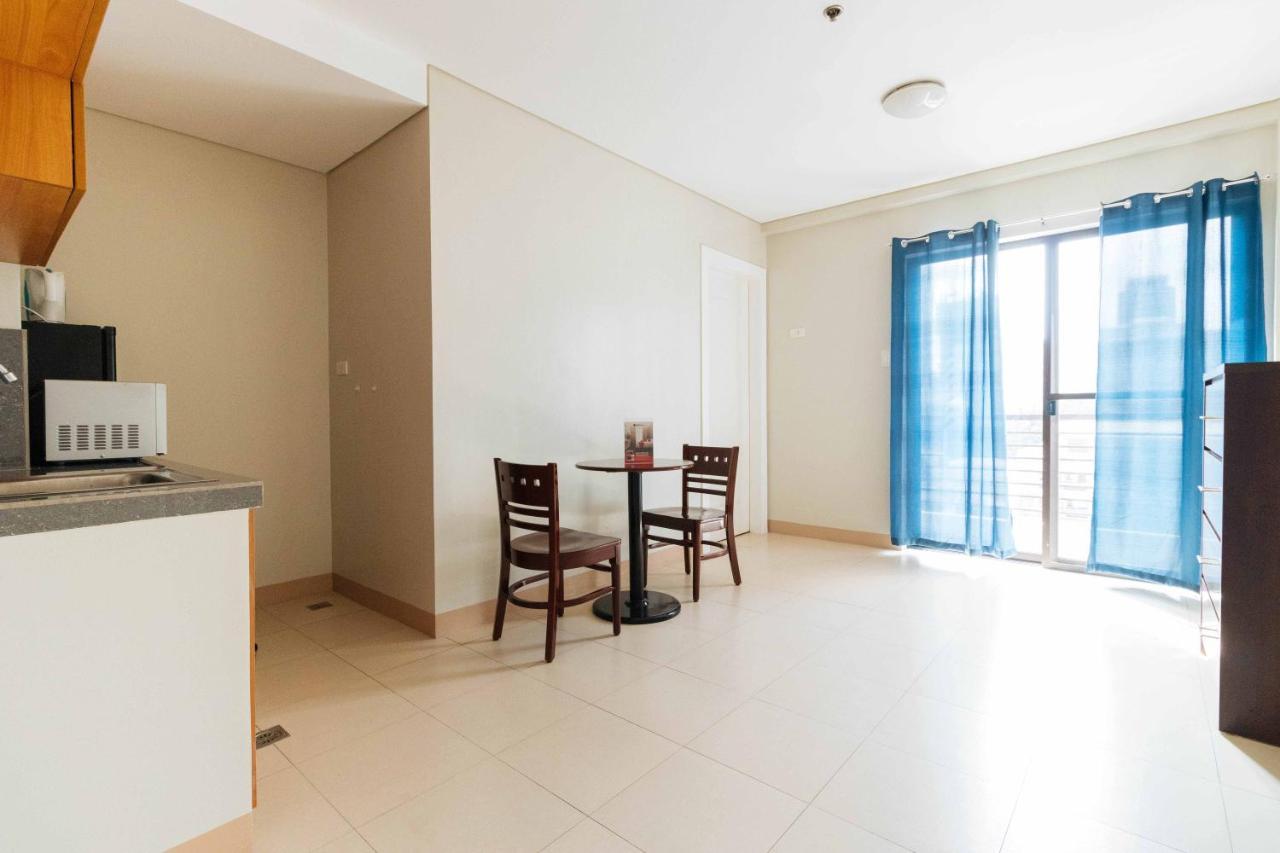 RedDoorz Plus near Capitol Commons Pasig City Esterno foto