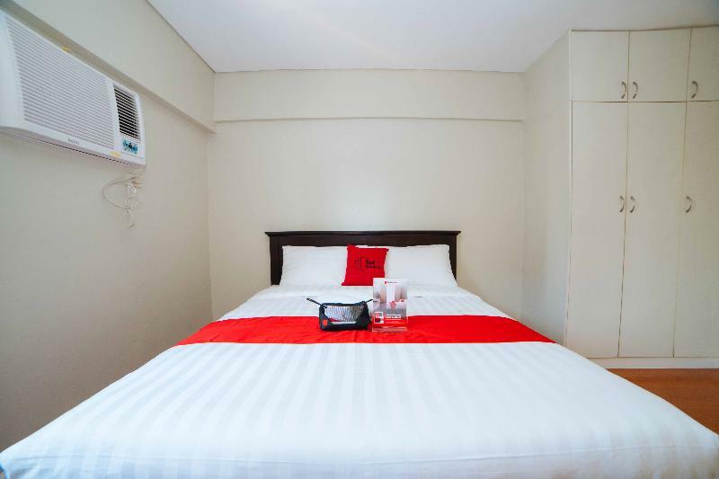 RedDoorz Plus near Capitol Commons Pasig City Esterno foto