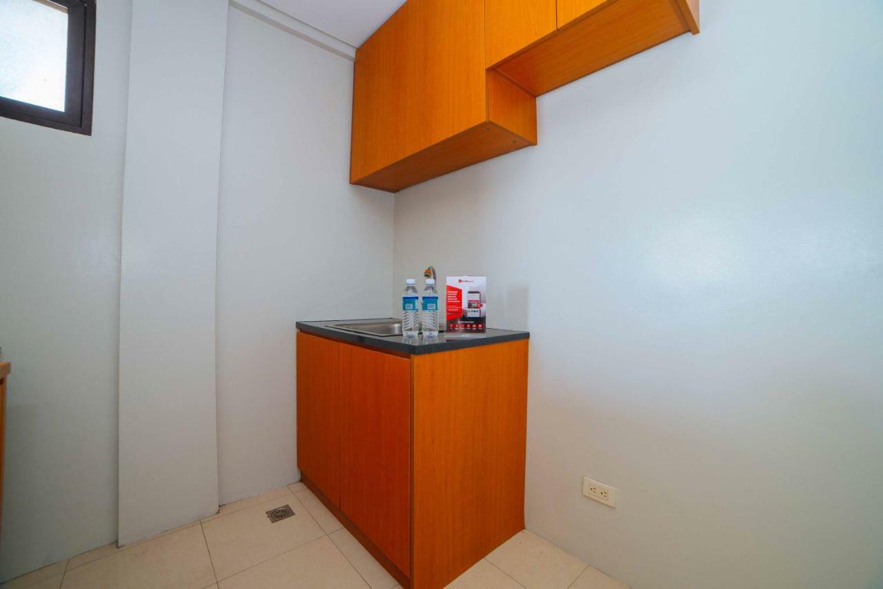 RedDoorz Plus near Capitol Commons Pasig City Esterno foto